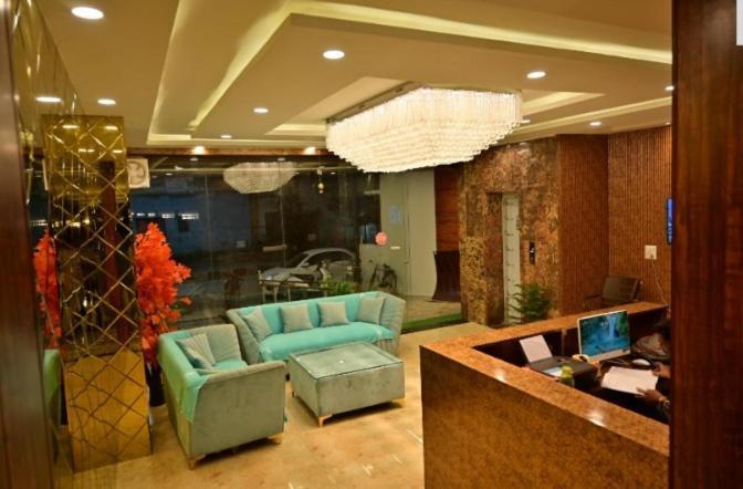 Hotel Raghuveer Inn By Bookingcare Sitapur Muafi المظهر الخارجي الصورة